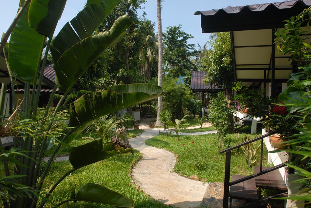 Lucky Gecko Garden Hotel Koh Chang Exterior photo